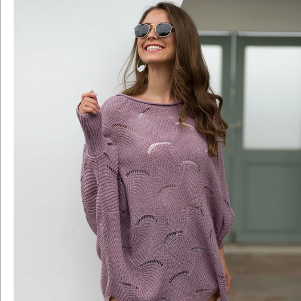 Dolman Sleeved Sweater - Picture 3 of 6